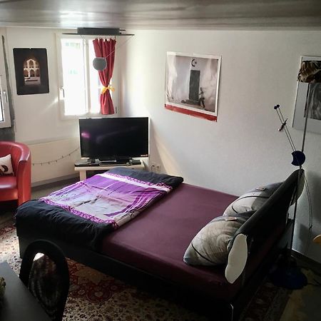 The Delicate Question Which Bed & Breakfast Schwyz Exterior foto