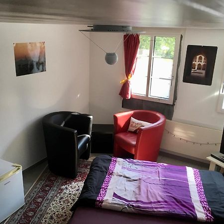 The Delicate Question Which Bed & Breakfast Schwyz Exterior foto
