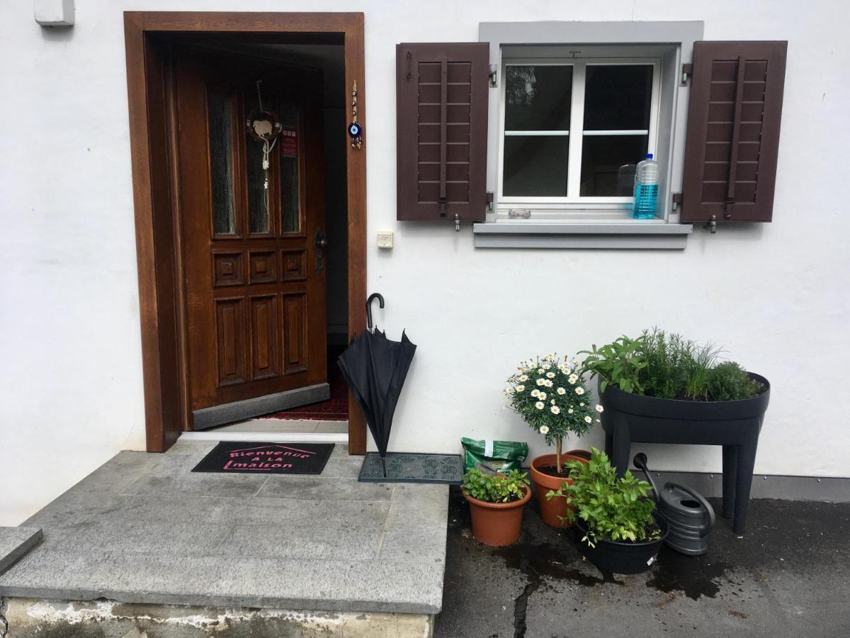 The Delicate Question Which Bed & Breakfast Schwyz Exterior foto