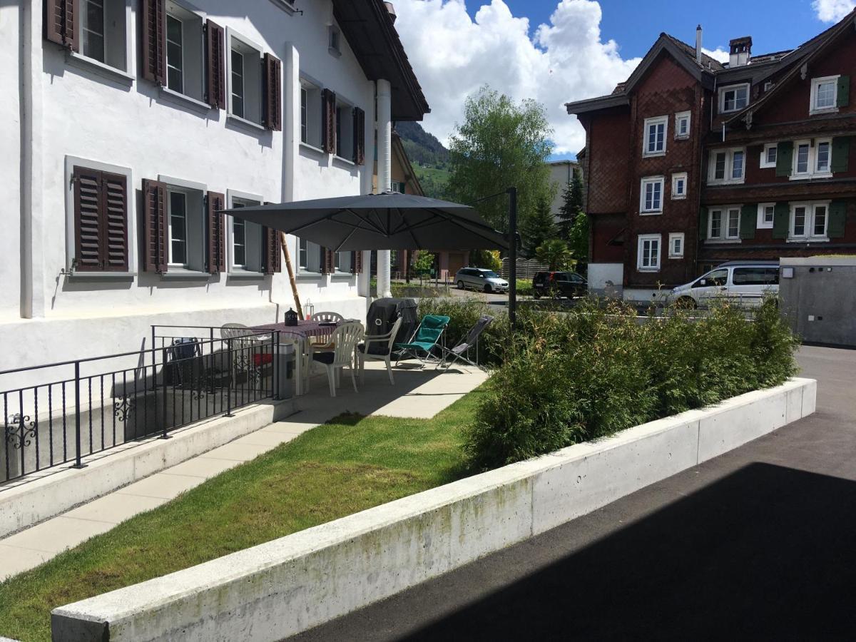 The Delicate Question Which Bed & Breakfast Schwyz Exterior foto